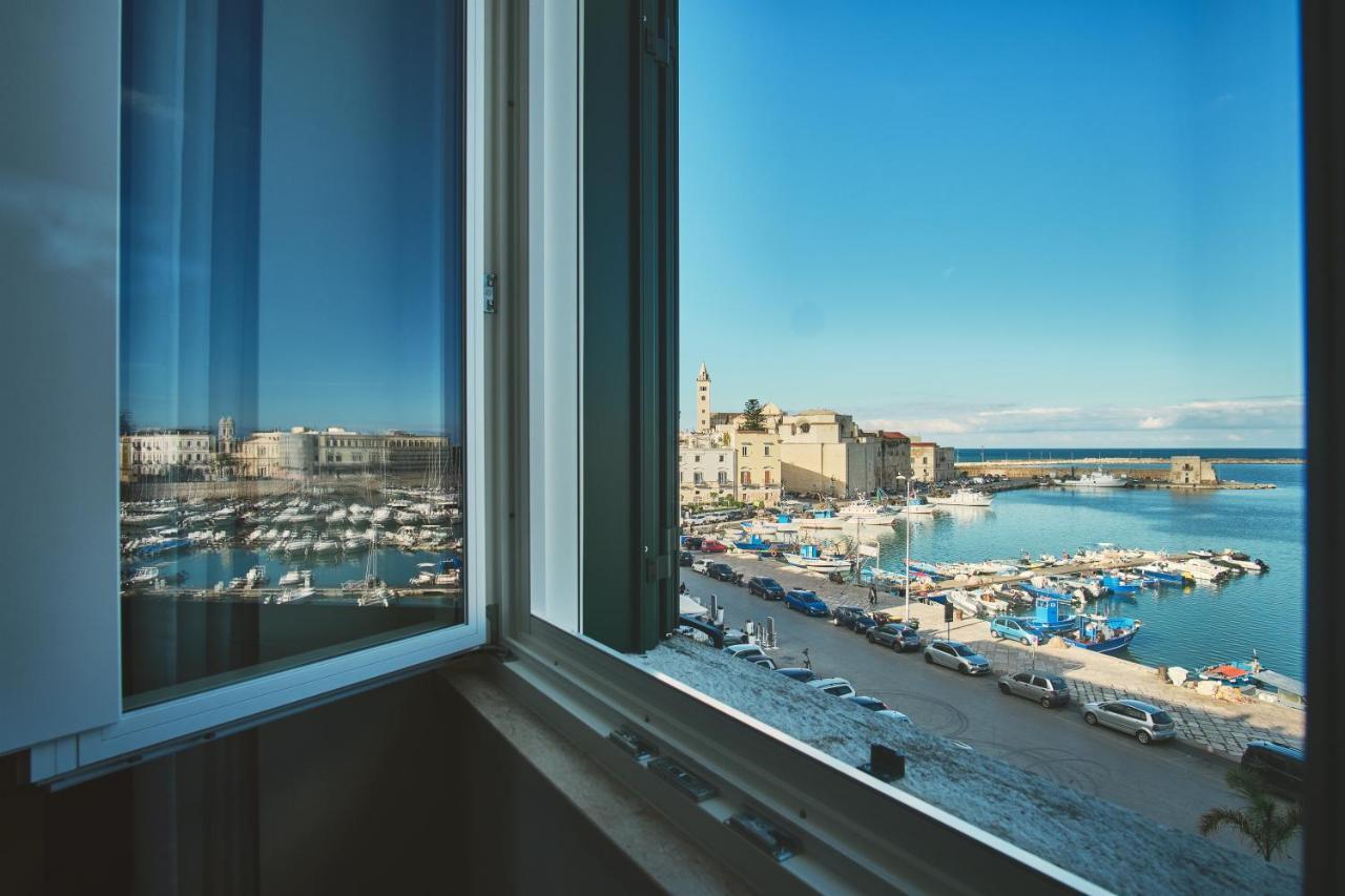 Miche Luxury Home - Appartamento Vista Mare A Trani Bagian luar foto
