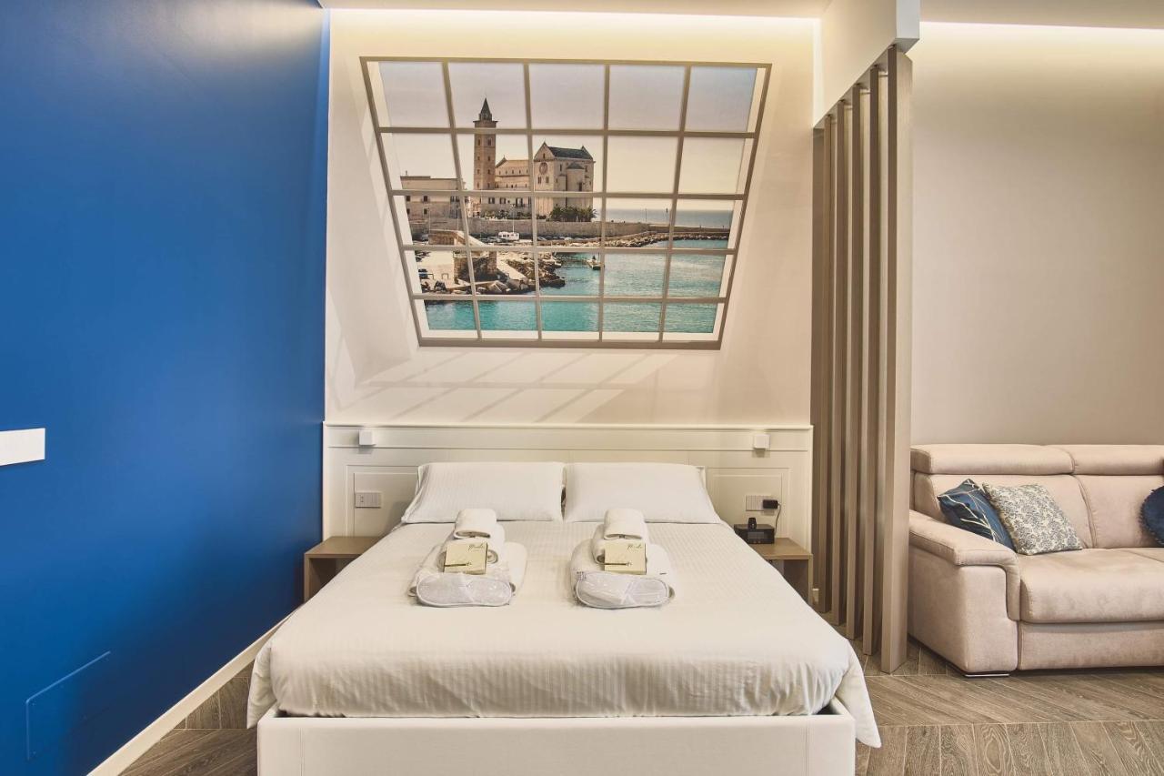 Miche Luxury Home - Appartamento Vista Mare A Trani Bagian luar foto