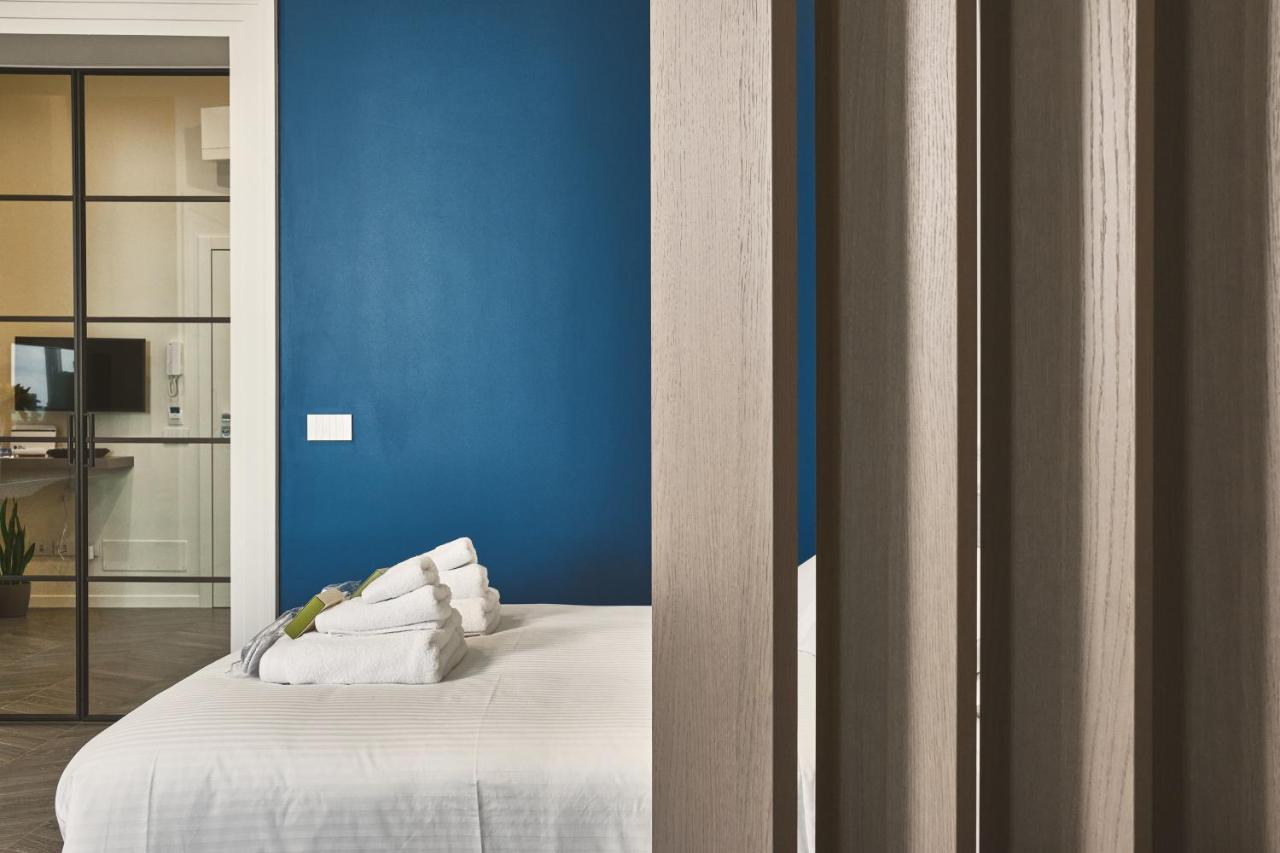 Miche Luxury Home - Appartamento Vista Mare A Trani Bagian luar foto